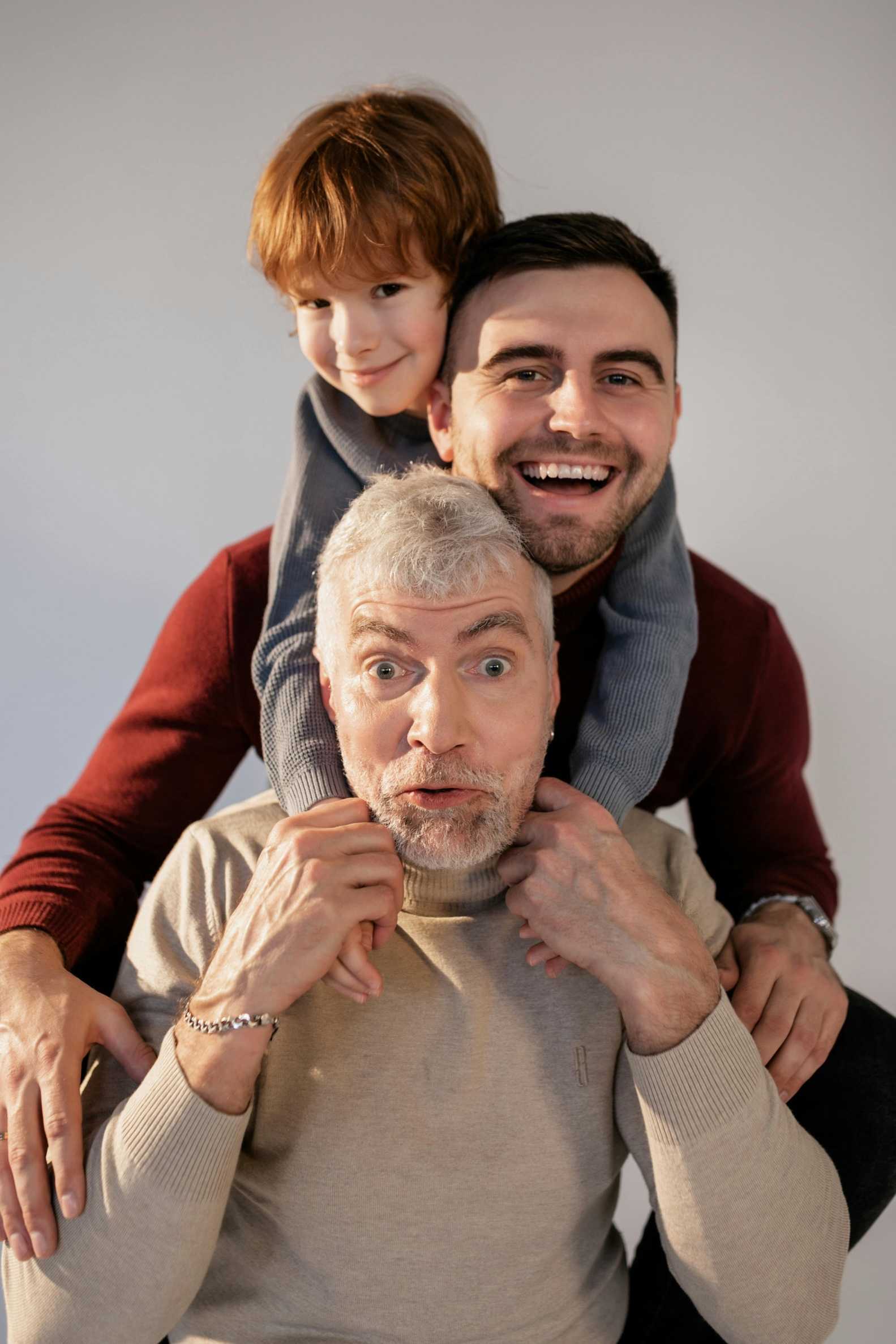 Hábitos financieros por generación: De Baby Boomers a Gen Z en Chile